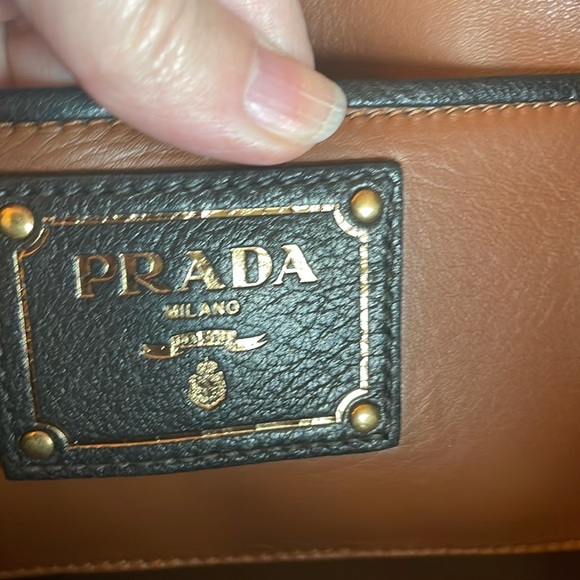 🛍HOST PICK🛍Beyond Stunning all Leather Prada Bag - Picture 9 of 16